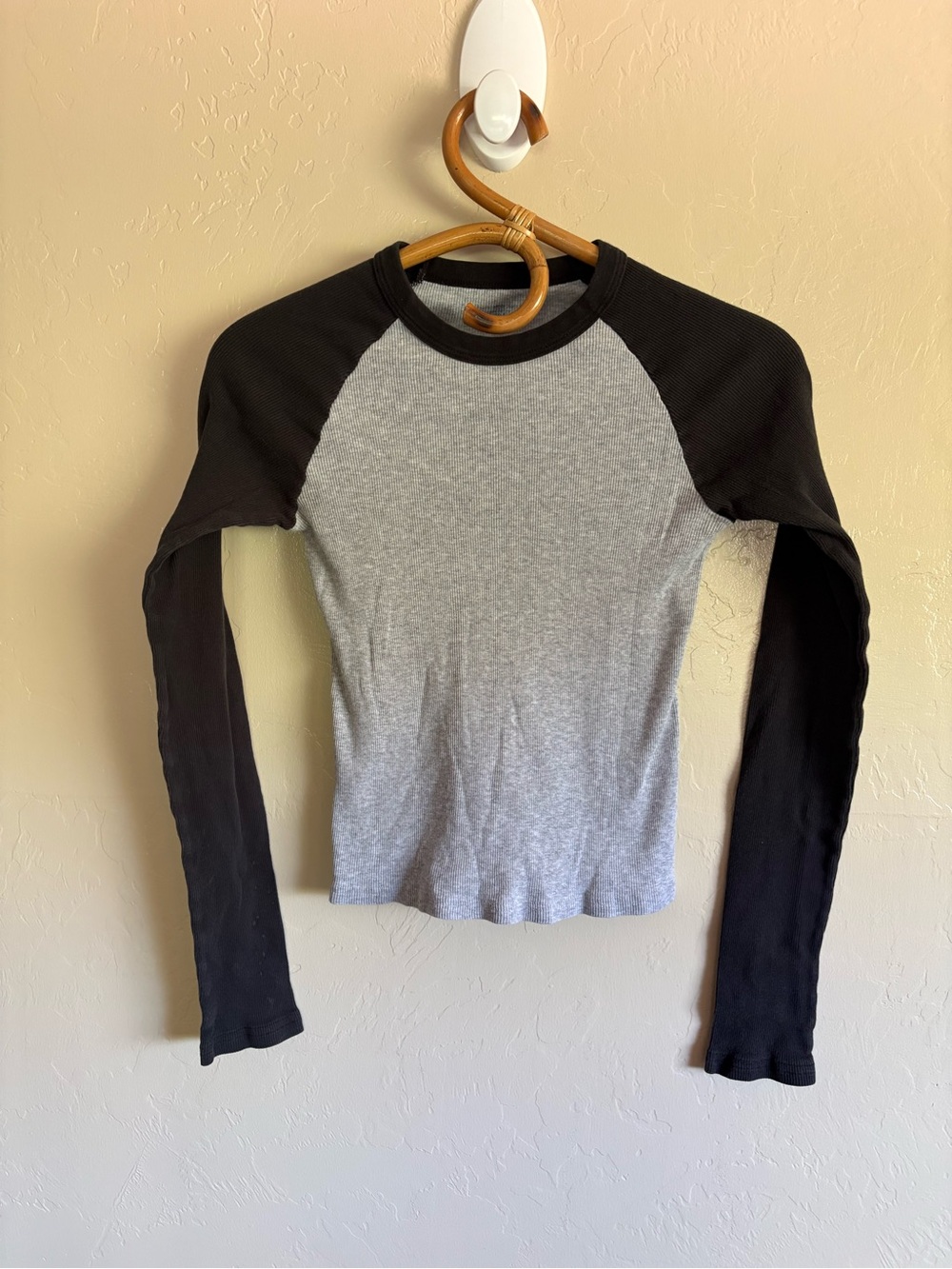 Brandy Melville Baseball Tee Bella Colorblock Black Grey Long Sleeve Shirt